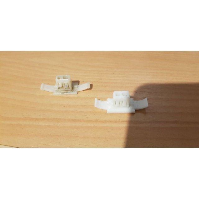 External Pillar Moulding Trim Clip — source image