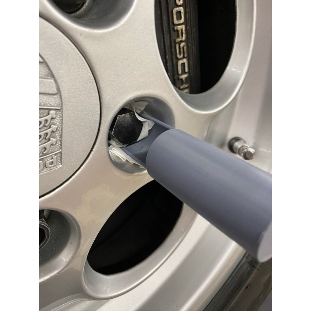 Lug Nut Well Cleaner — source image