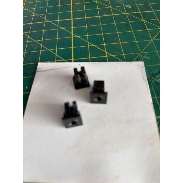 License Plate Bracket Screw Holder / Expanding Nut — source image