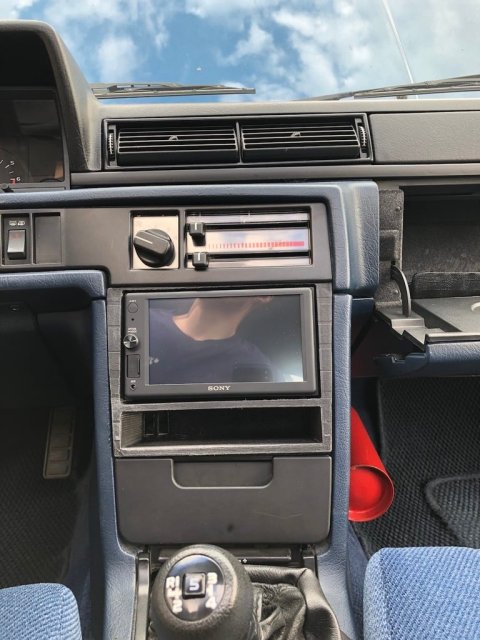 2-DIN Stereo Frame — source image