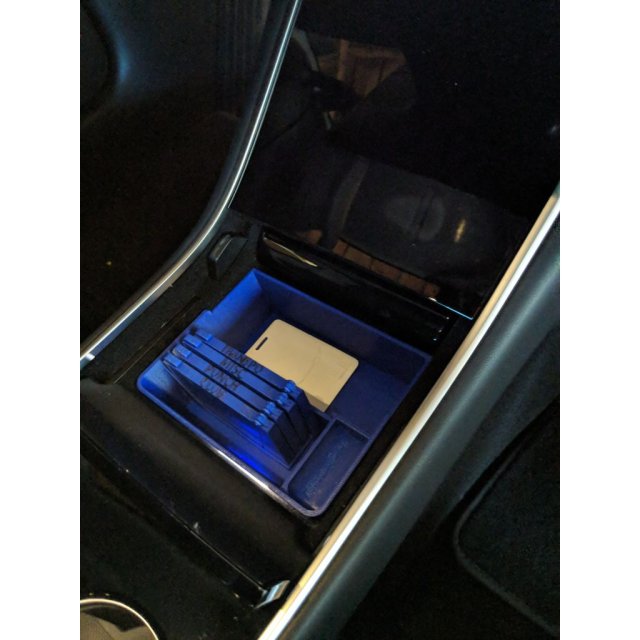 Center Console (1st gen) Tray & Card Wallets — source image