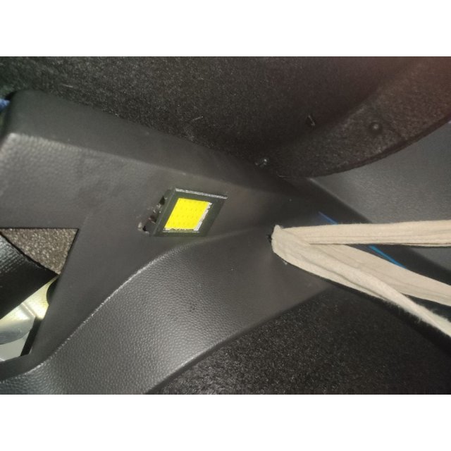 Trunk LED support — source image