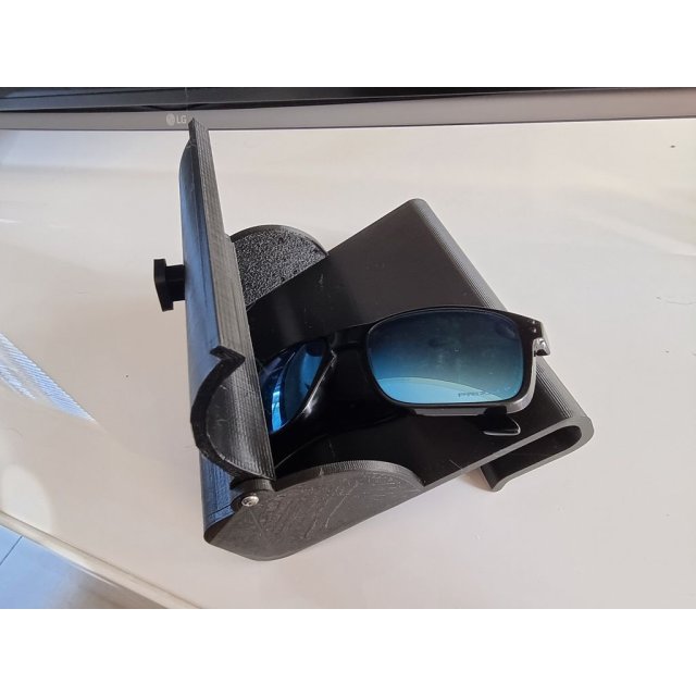 Visor Sunglasses Storage Case — source image