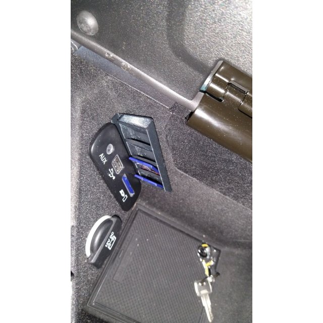 SD Card Holder — source image
