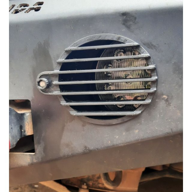 TR4 protetor farol neblina — source image