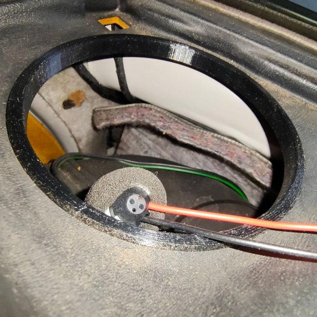 Speaker Adapter — source image