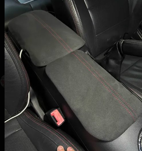 Cupholder Armrest — source image