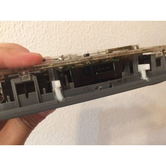 Roof Courtesy Light Holder Locking Pin Repair — source image