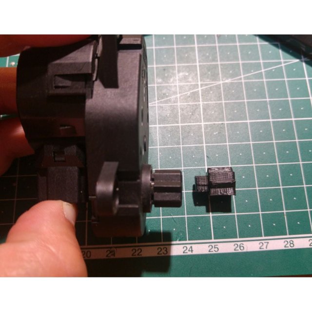 Climate Control Servo Shaft Extender — source image