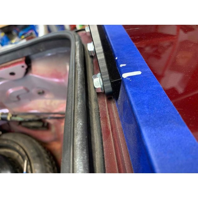 Wing Upright Tapered Spacers — source image