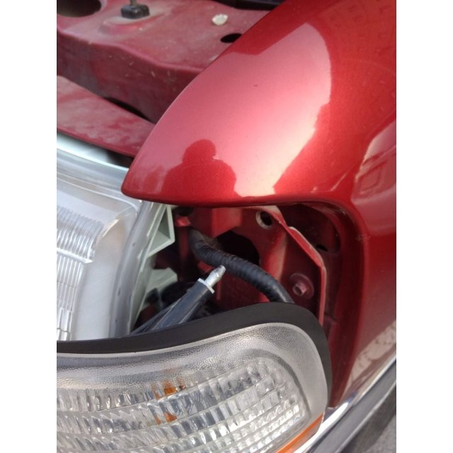 Parking Lamp Retainer — source image