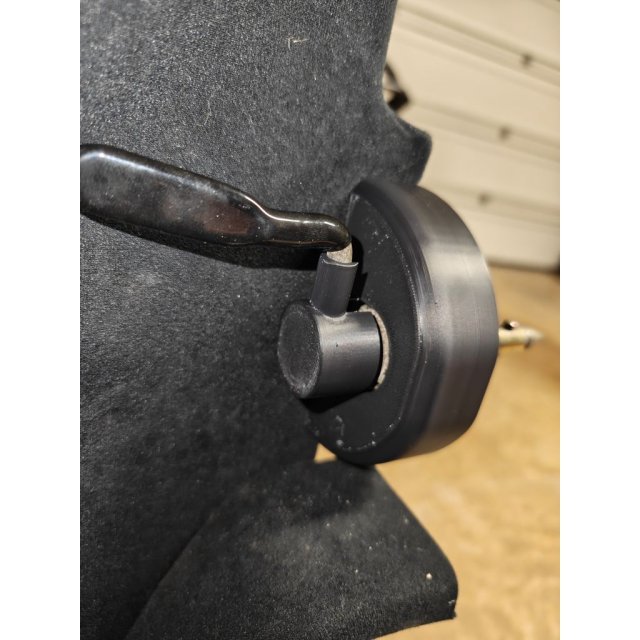 Hardtop Latch Lever Cover — source image