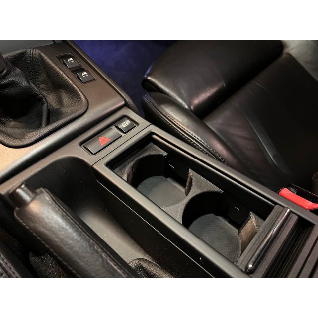 Dual Cupholder in long Euro Storage console — source image