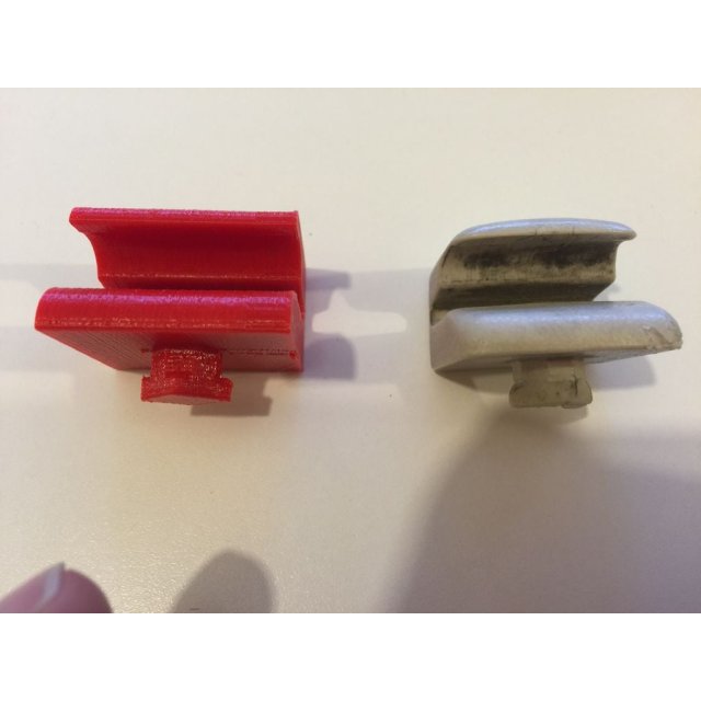 Sun Visor Clip — source image
