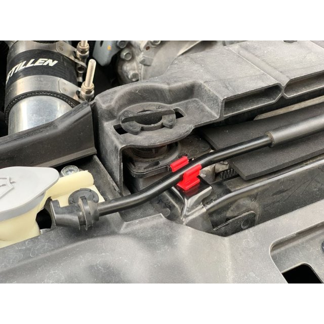Hood Prop Rod Clip — source image
