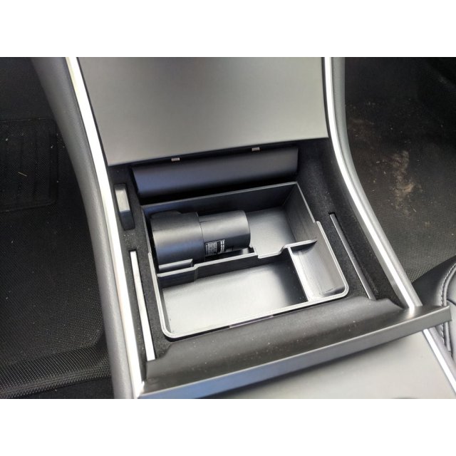 Center Console Tray w J1772 Adapter Slot. — source image