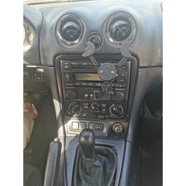 Radio Phone Mount — source image