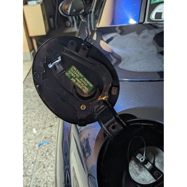 Fuel Cap Holder — source image