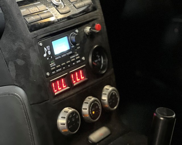 radio bezel — source image