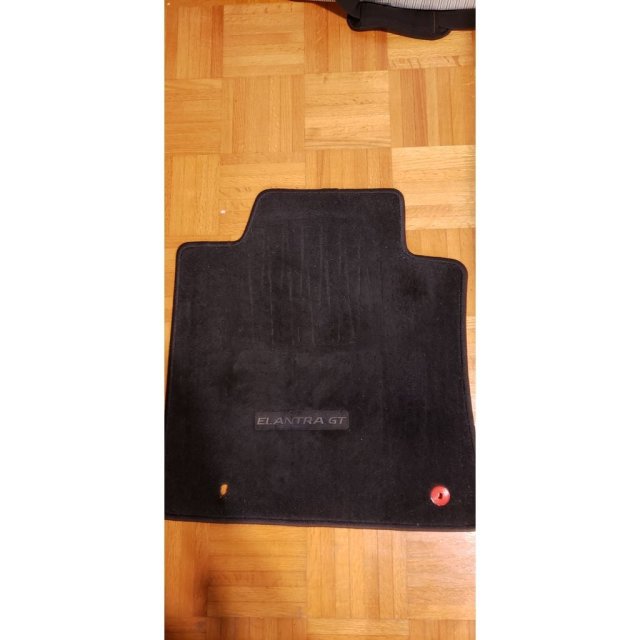 Car carpet clip ( ) — source image