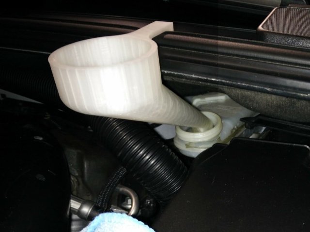 Brake Fluid Funnel — source image