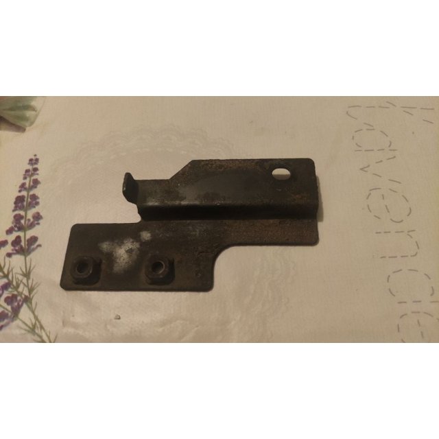 Lower Fog Light Bracket — source image