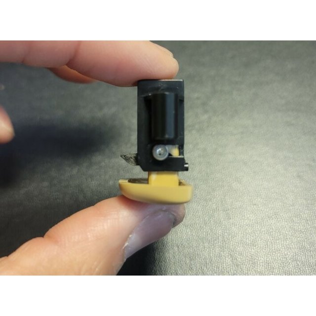 Sunglasses Holder Latch Retainer — source image