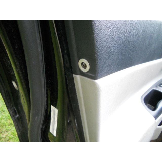 Door Panel Grommet — source image
