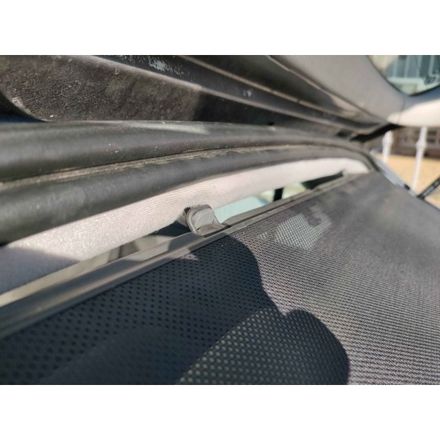 Rear Sun Shade Clip — source image