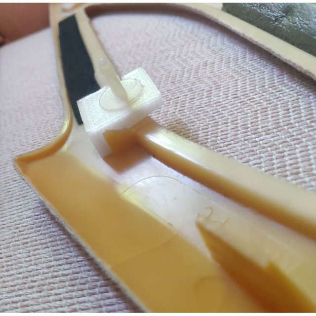 C-Pillar Cover Clip — source image