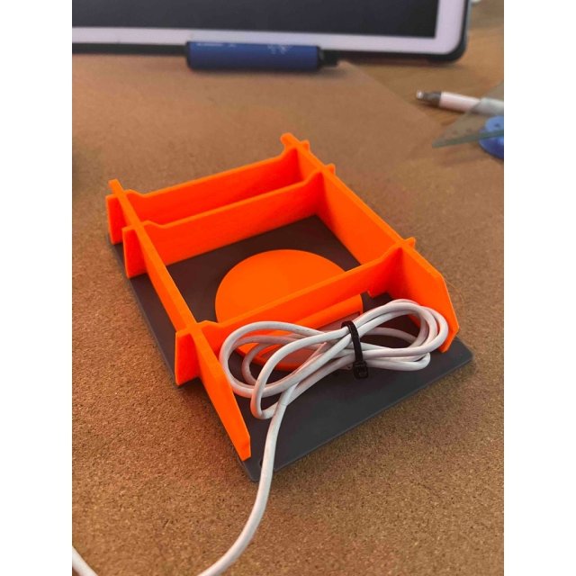 MagSafe ashtray charger stand — source image
