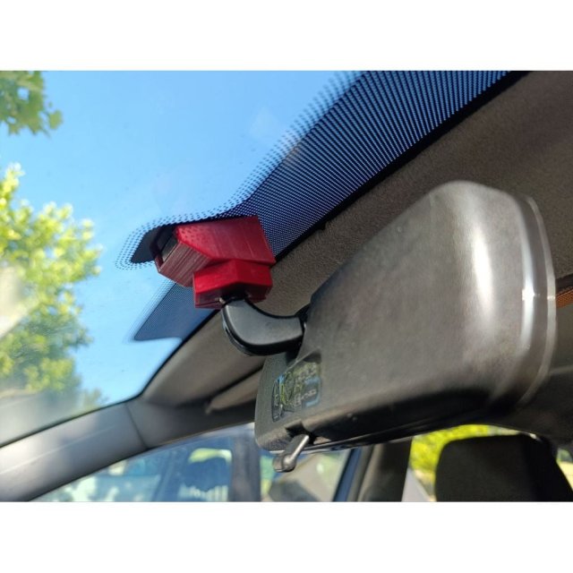 Interior Rear-View Mirror Clip — source image