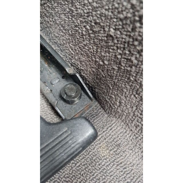 Nut Cover (Seat Rails / Seatbelt) — source image