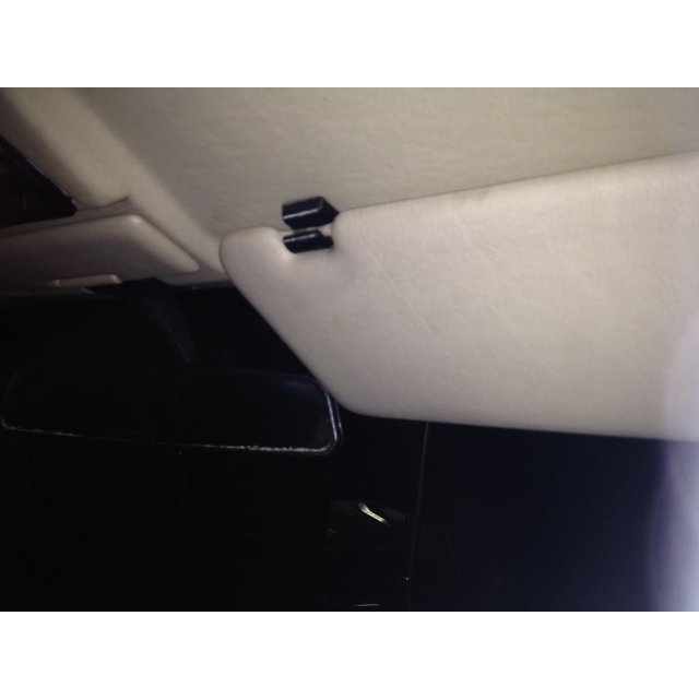 Sun Visor Clip — source image