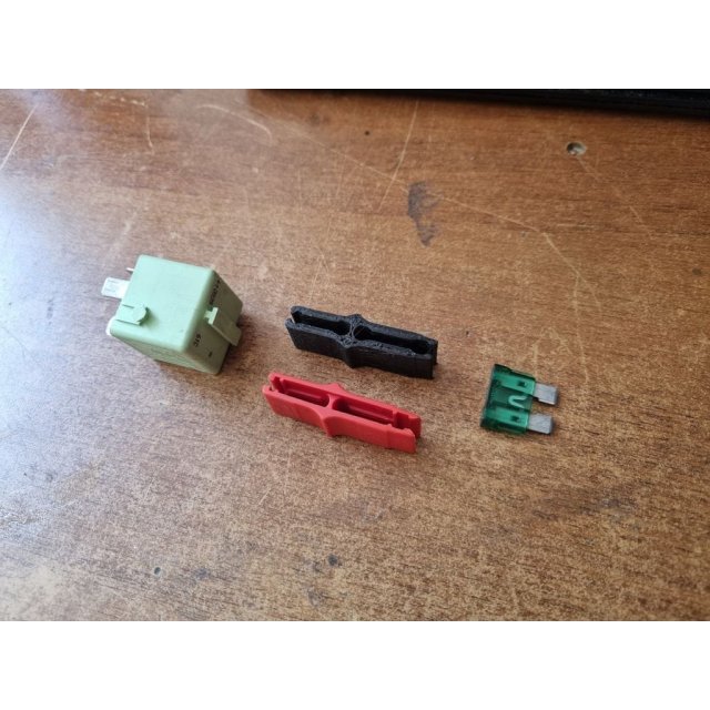 Fuse Removal Tool — source image