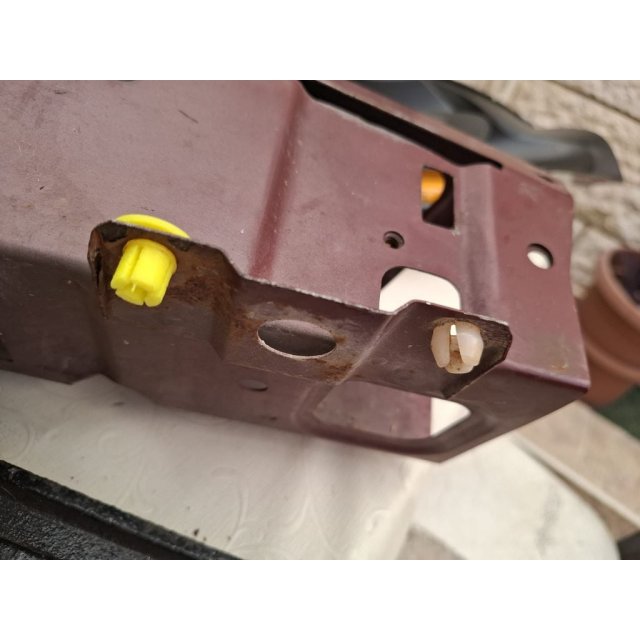 Fog Light Clip — source image