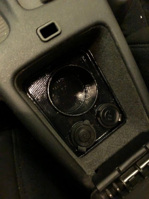 Center Console Cupholder — source image