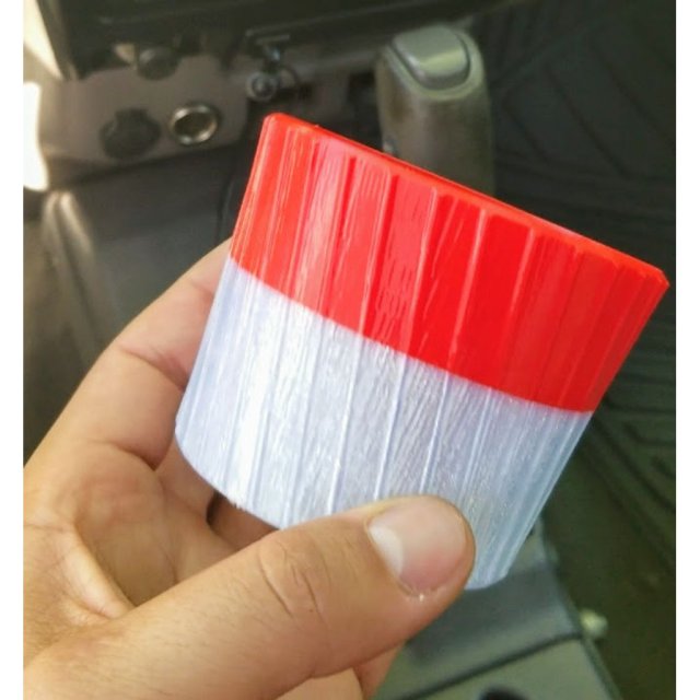 Cup holder spacer — source image