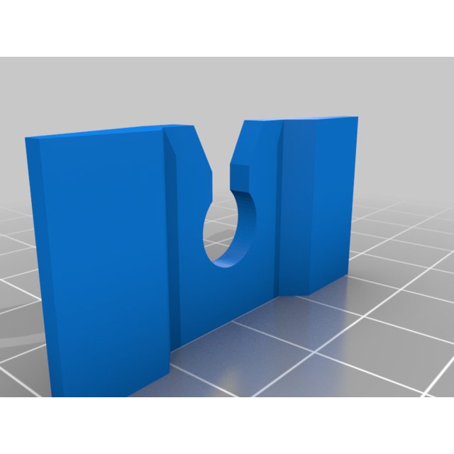 Clips in Mercedes — source image