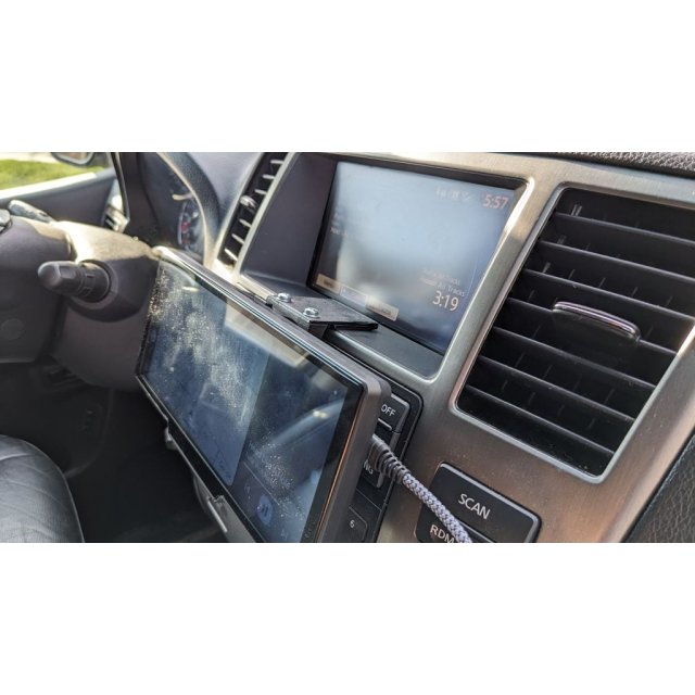Stereo Dash Mount — source image