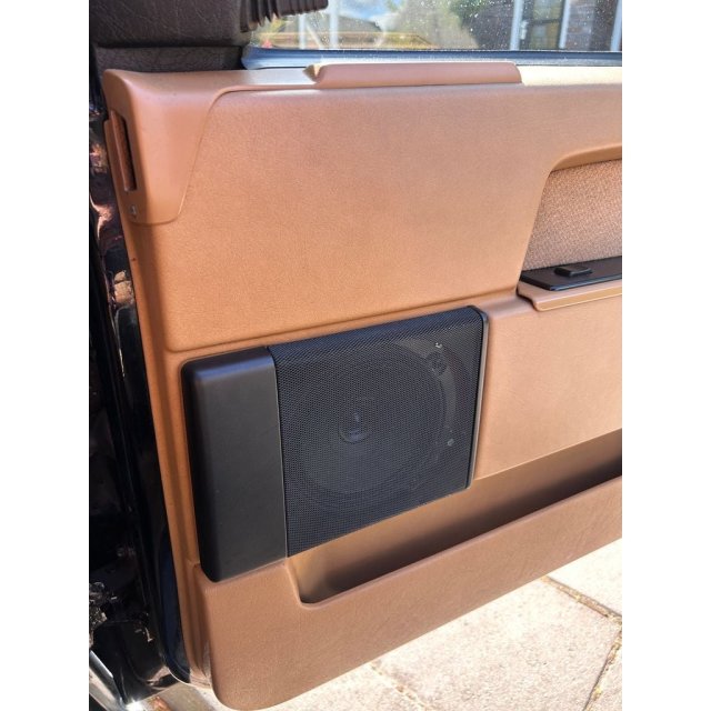 Clip for speaker cover 740 — source image