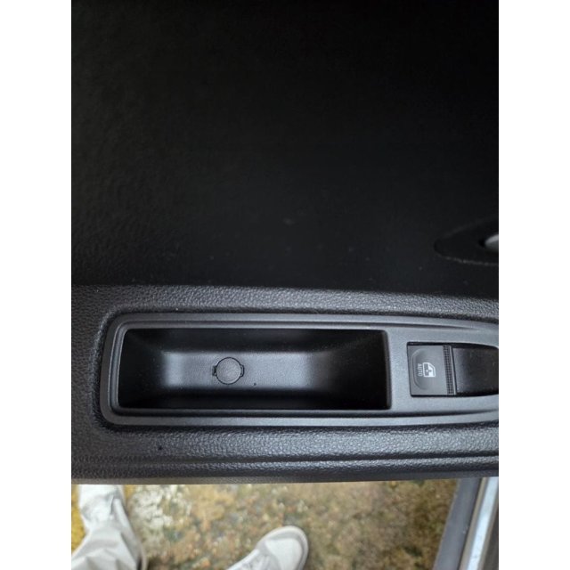 Rear Handle Bolt Cover — source image
