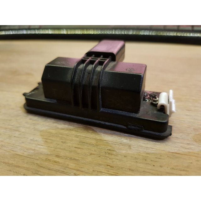 License Plate Light Repair Clip — source image