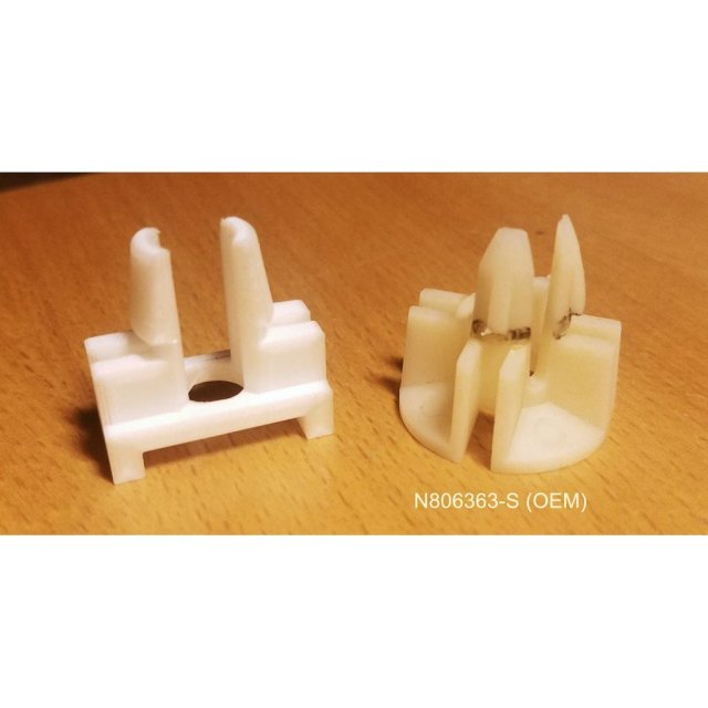 Kick Panel Retainer Fastener Clip — source image