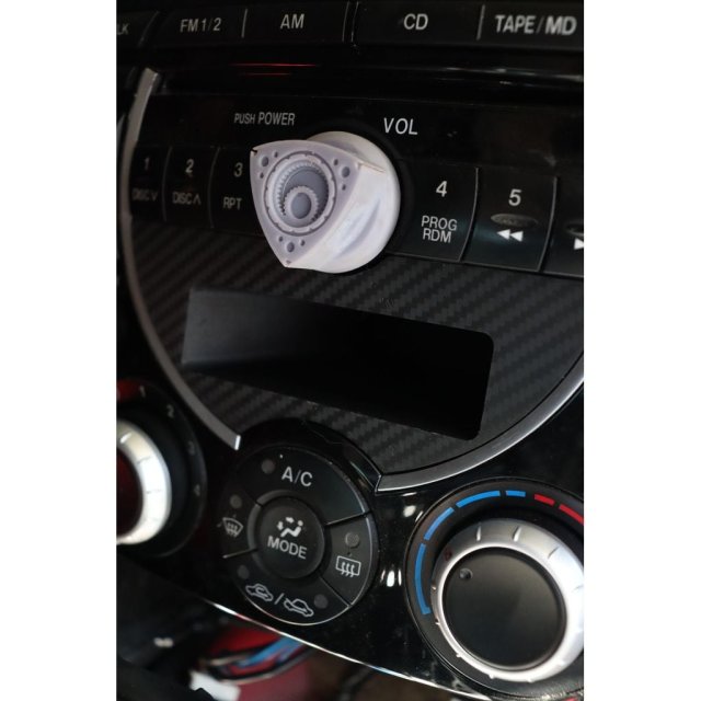 CASETTE SLOT phone holder flat cover — source image