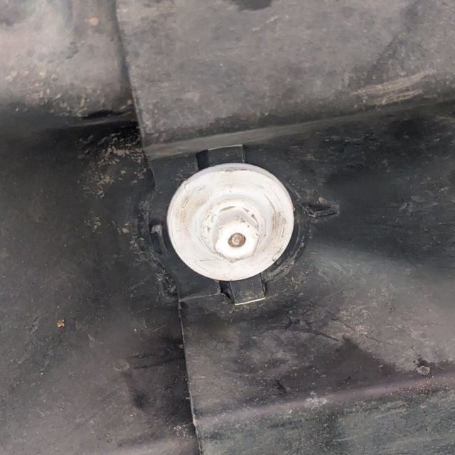 Undertray Wheel Arch Trim Nut — source image