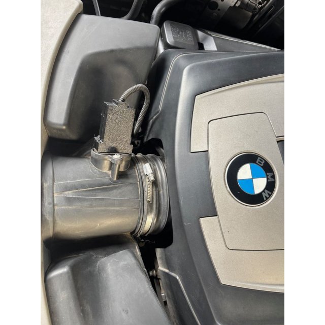 Mass Air Flow Sensor Connector Dust Cover — source image