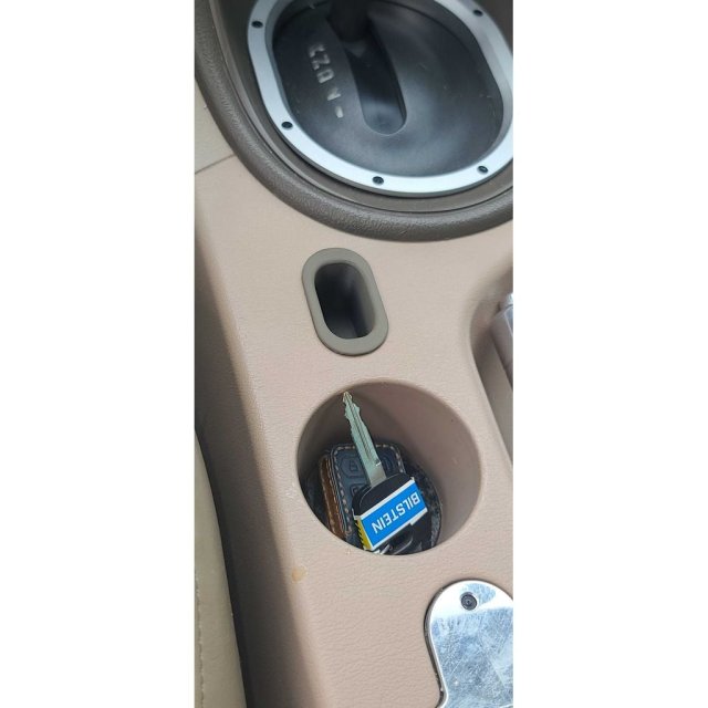 Coin Holder — source image
