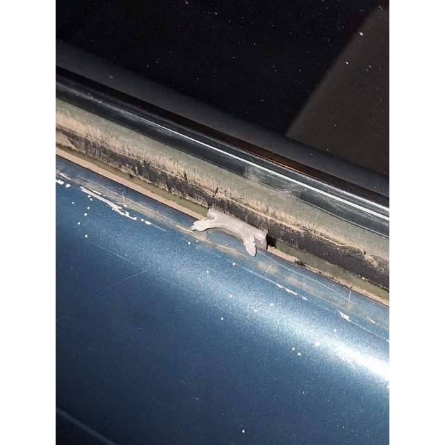 Window Trim Retainer Clip — source image