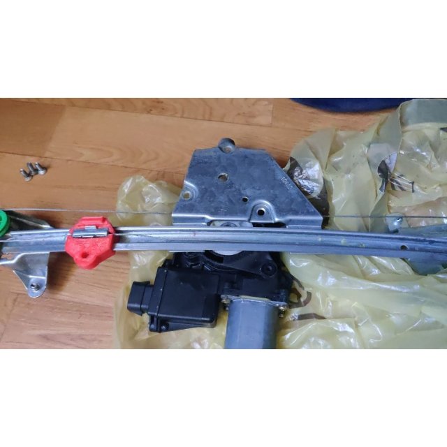 Rear Window Regulator Repair Kit (Cable Slider) — source image
